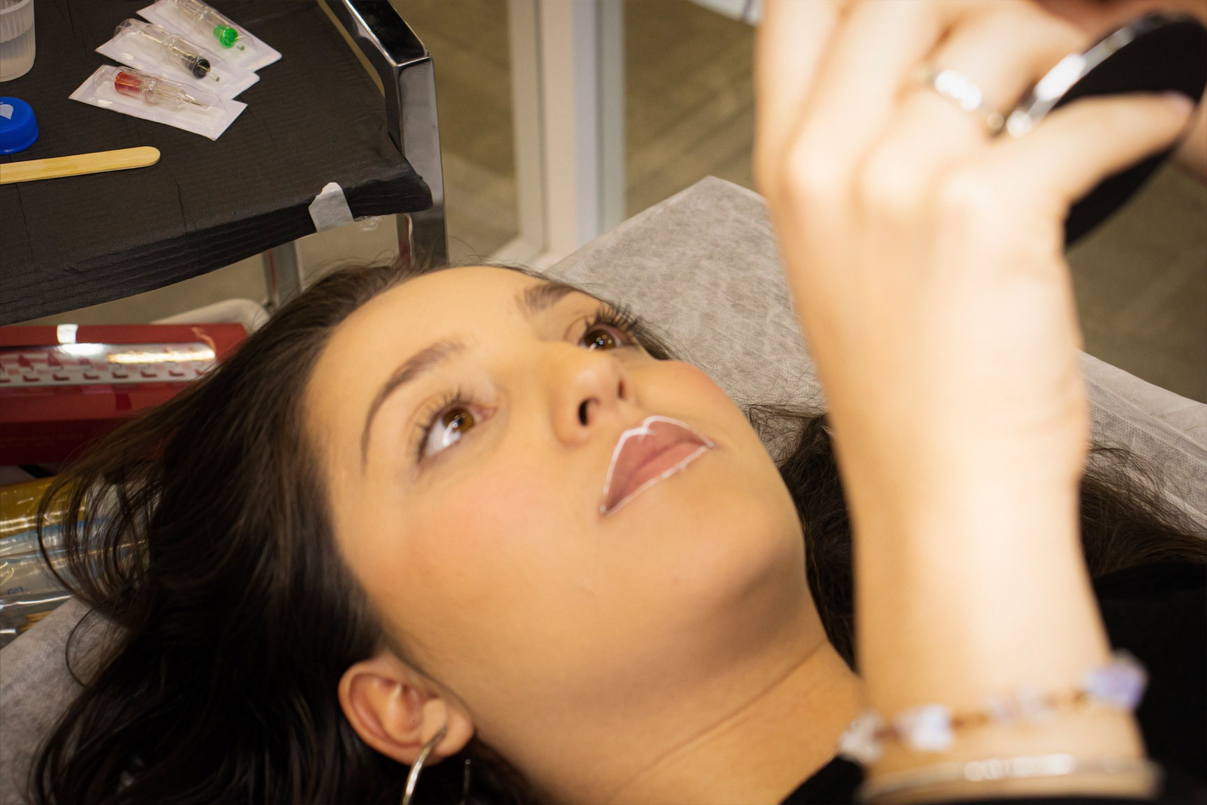 donna-tinta-micropigmentacao-labial-sequencia-22